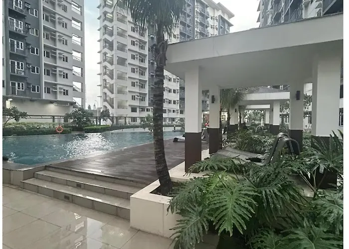Miemie's Amazing Staycation With Sierra Madre View Apartahotel *