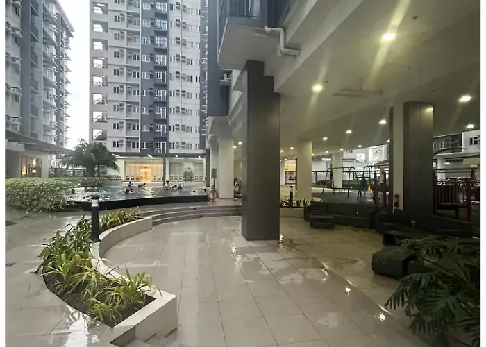 Miemie's Amazing Staycation With Sierra Madre View * Manila
