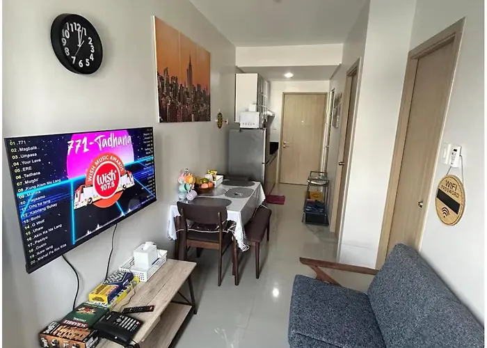 Miemie's Amazing Staycation With Sierra Madre View Apartahotel Manila